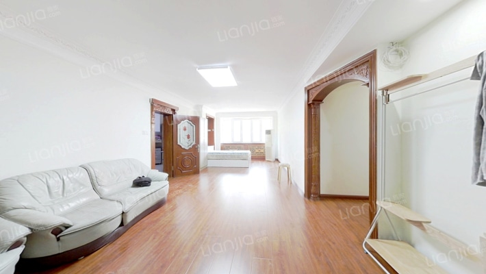 学府佳苑二手房实景图