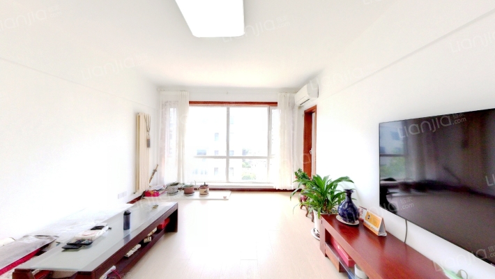 水芙山竹二手房实景图