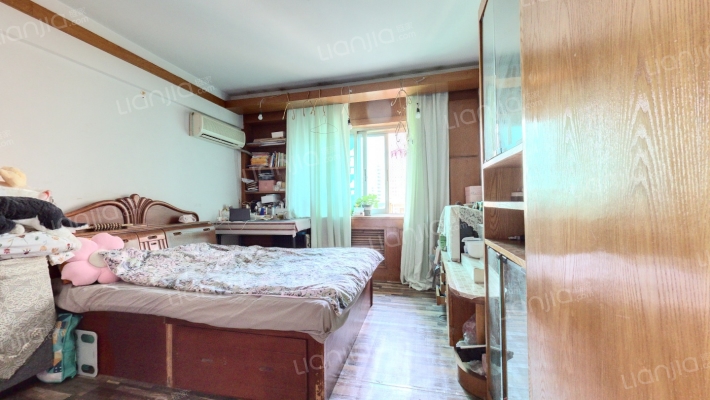 银河公寓二手房实景图