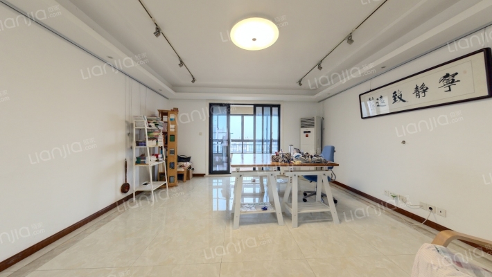 保利叶上海(二期)二手房实景图