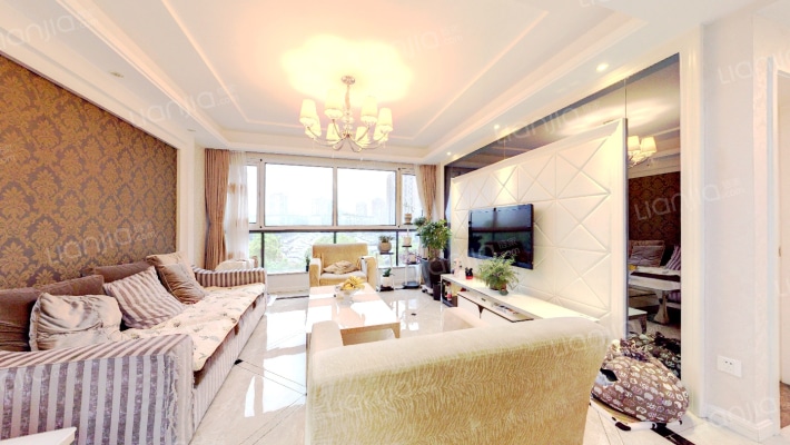 东润枫华二手房实景图