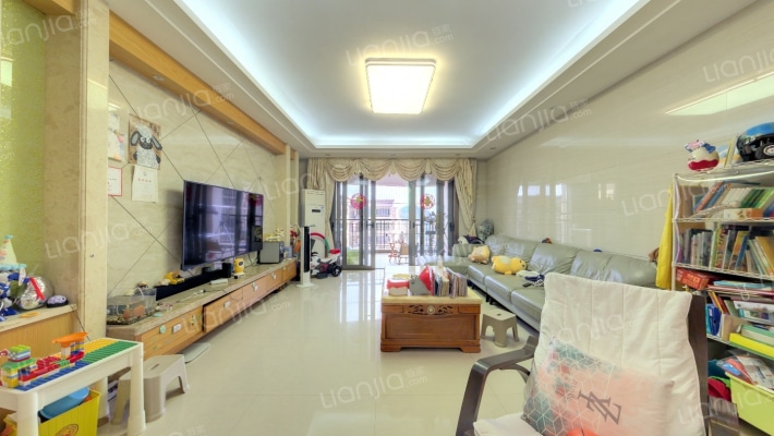 山水豪庭二手房实景图