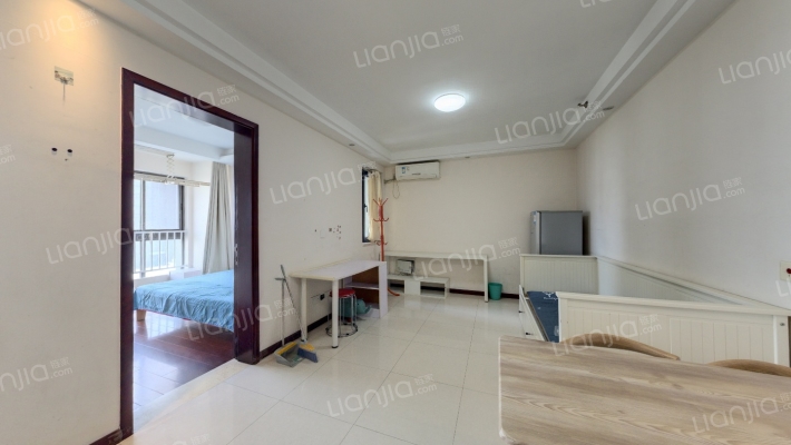 天泰青城苑二手房实景图