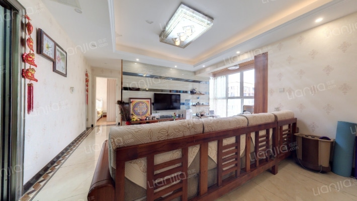 蓝润棠湖春天二手房实景图