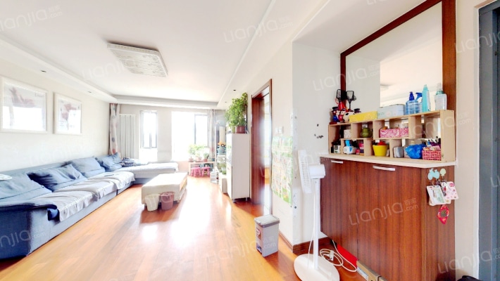 万科魅力之城兰雅苑二手房实景图