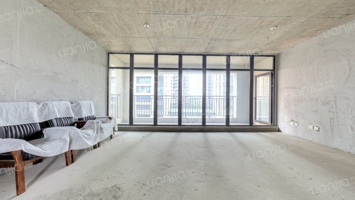 中铁诺德揽湖轩二手房实景图