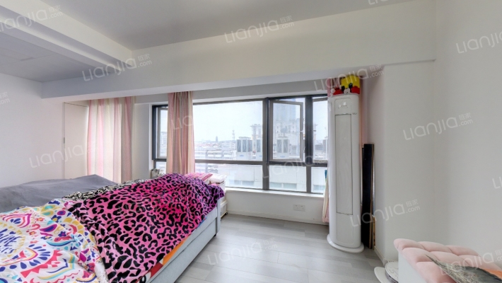 盈嘉大厦二手房实景图