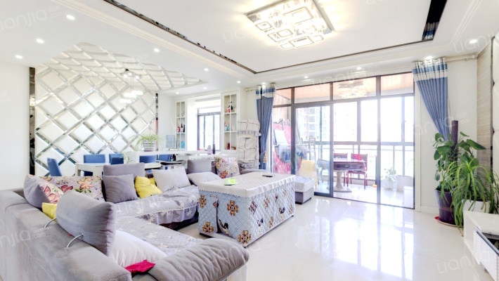 德成南湖观邸二手房实景图