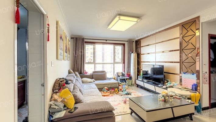 珠峰国际花园二手房实景图