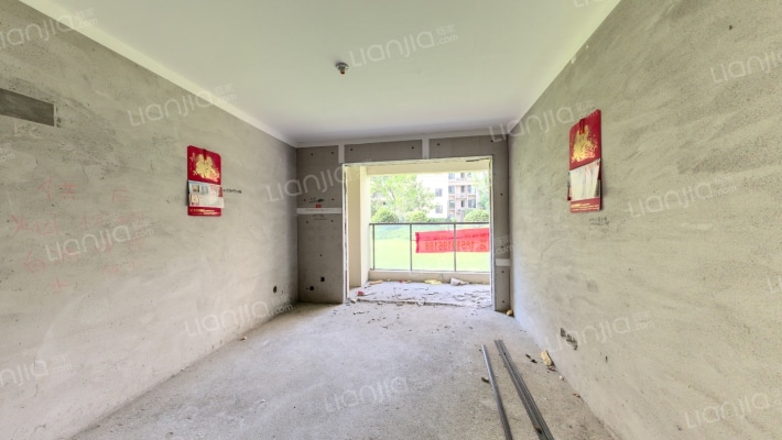 红星天铂二手房实景图