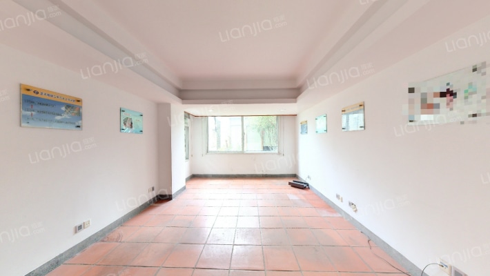 英皇湖畔花苑二手房实景图