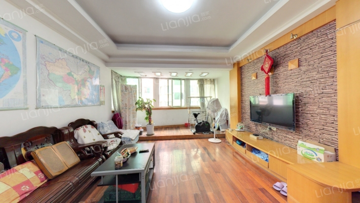 江南公寓南区二手房实景图