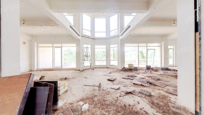 太阳湖大花园二期二手房实景图