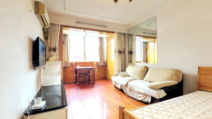 化工小区(长宁)二手房实景图