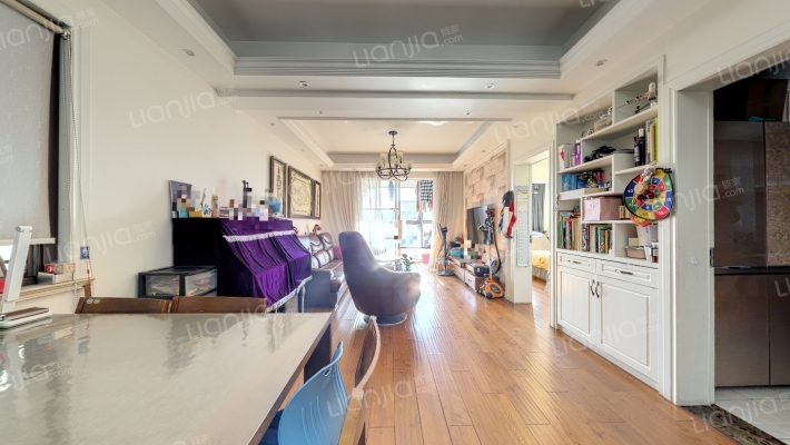 中国铁建国际城二手房实景图