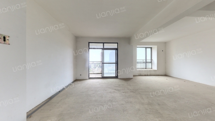 住开盛世长江二手房实景图