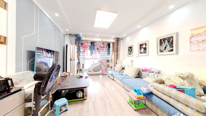 花果园W2区二手房实景图