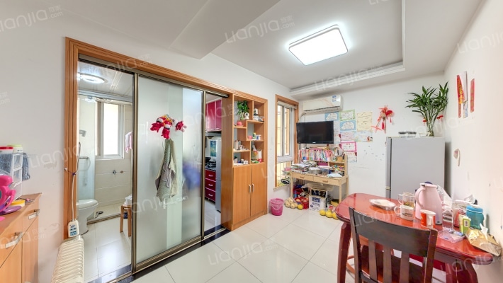 新城花园三区二手房实景图