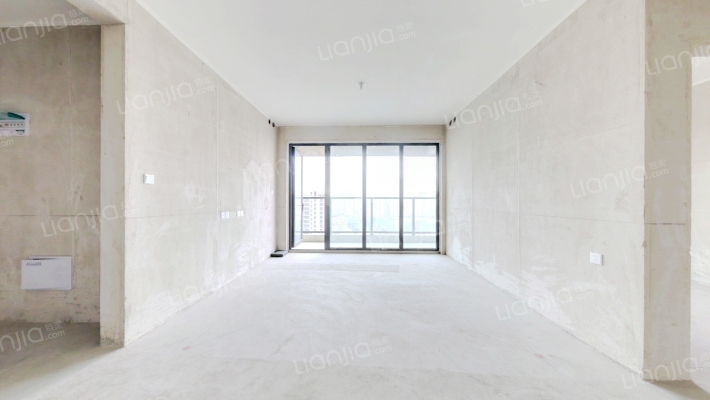 云玺天颂二手房实景图