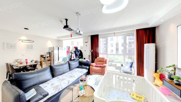 纳帕溪谷二手房实景图