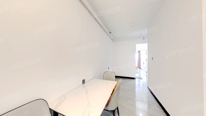 中海金玺公馆二手房实景图