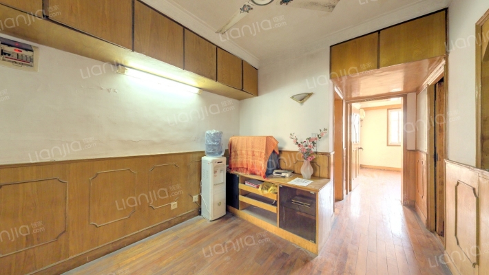 静安新城四区二手房实景图