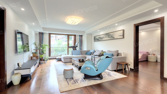 西山艺境8号院二手房实景图