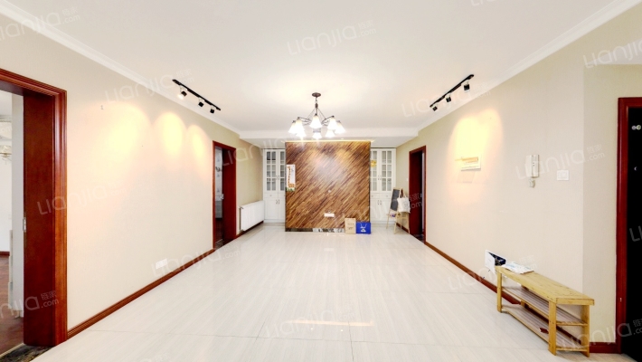 蔡家花园二手房实景图