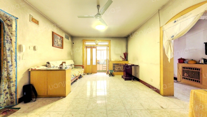 兵工社区二0三生活区二手房实景图