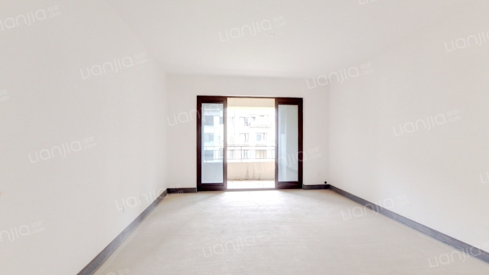 龙湖两江新宸云麓二手房实景图