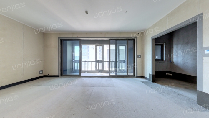 保利阅江台二手房实景图