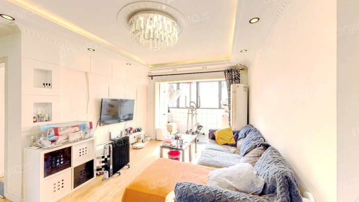 昱龙家园南区二手房实景图