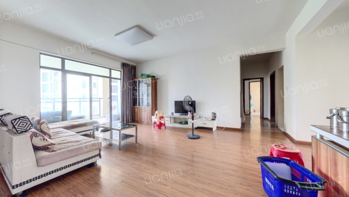 警馨苑二手房实景图