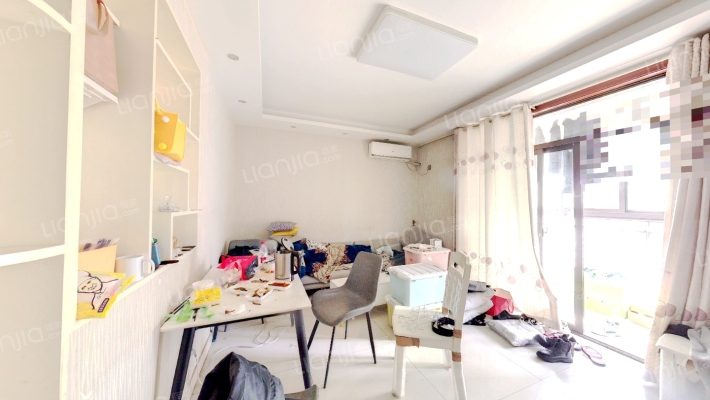 禹洲华侨城三期荷园二手房实景图