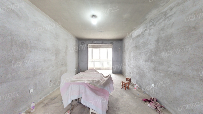 翡翠华庭二手房实景图