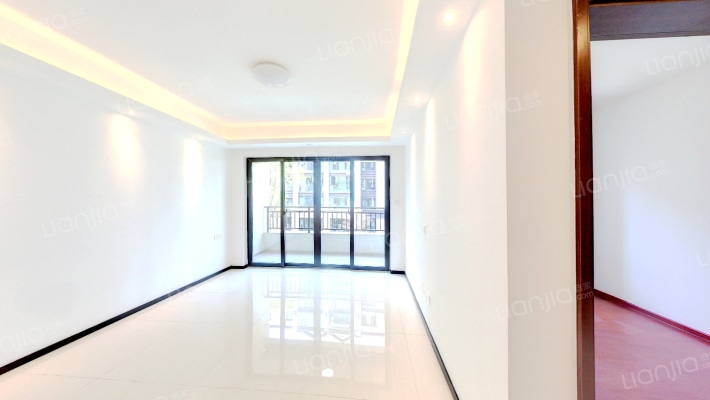 龙光玖龙府二期二手房实景图