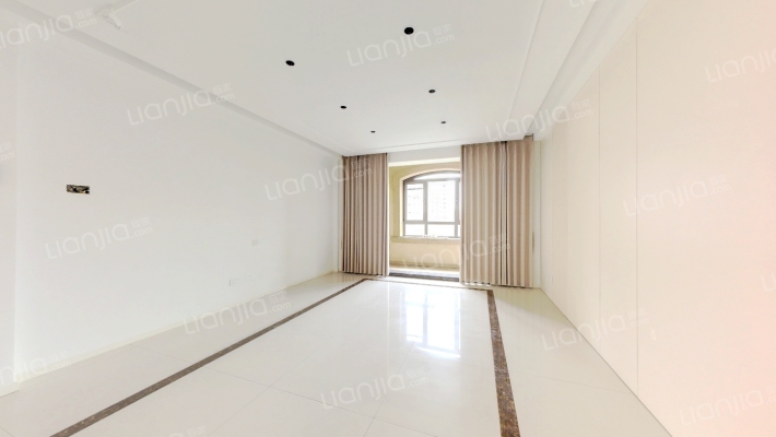 绿城理想之城蓝庭C区二手房实景图