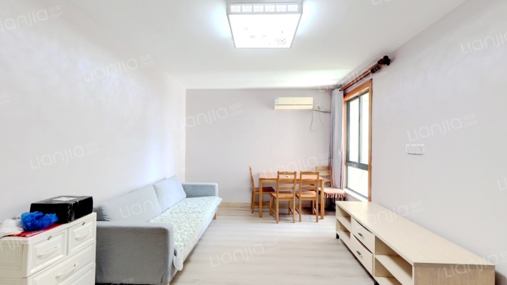 卢湾都市花园二手房实景图