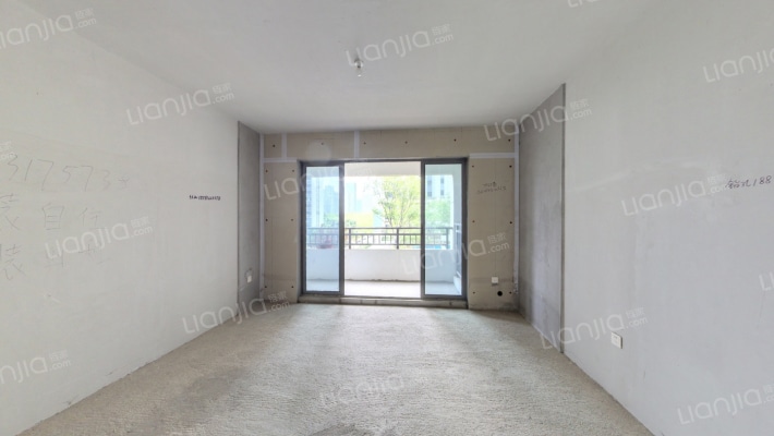 诺德滨江逸园二手房实景图