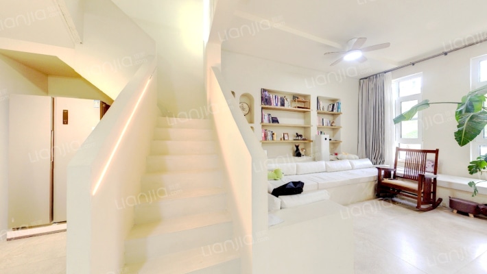 融创伍杄岛二手房实景图