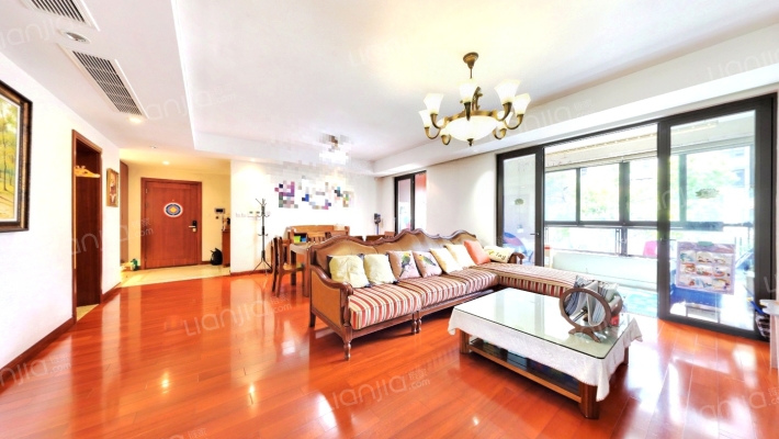 御澜湾二手房实景图