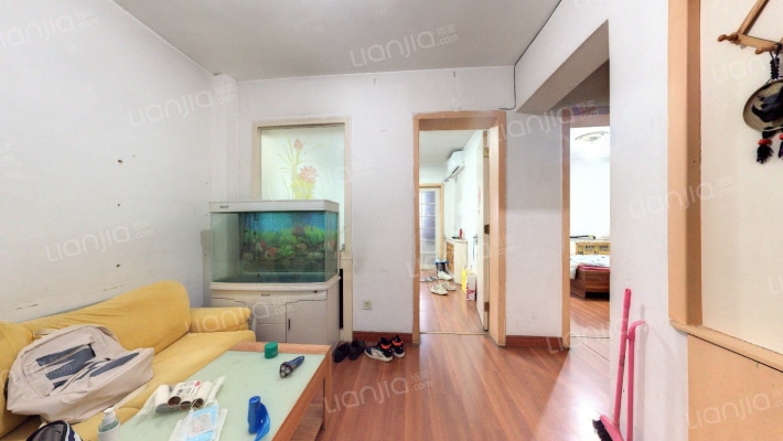 财政局家属院二手房实景图