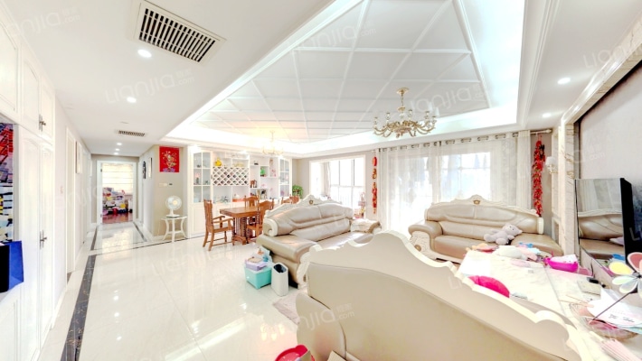 中企铂镜二手房实景图