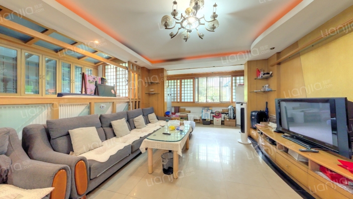 交大庭院二手房实景图