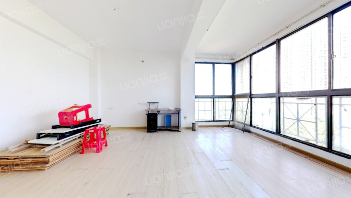 新远大花园二手房实景图