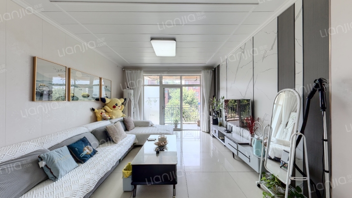 英国小镇诗歌园二手房实景图