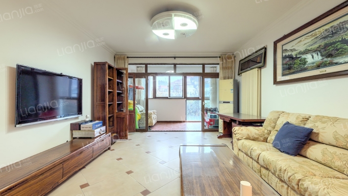 龙泽山庄二手房实景图