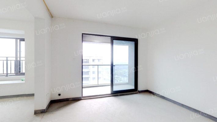 悦融湾二手房实景图