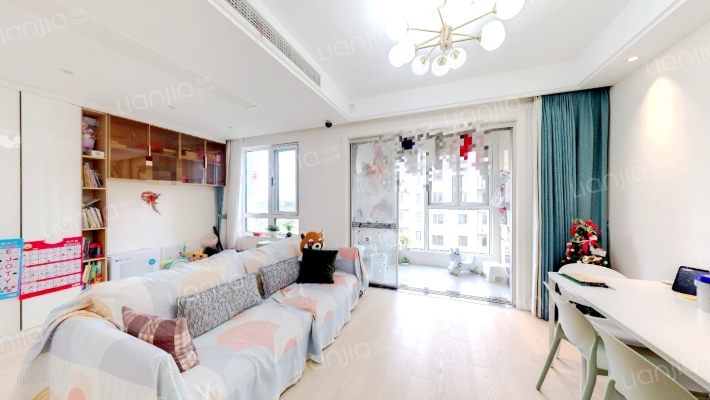 万科天籁湖畔二手房实景图