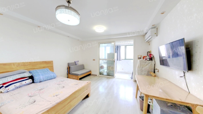 南方花园枫彩园北区二手房实景图